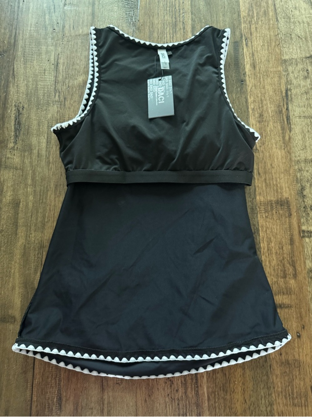 NWT Daci Black Tankini Top White Trim Scalloped Edge Size Small - Picture 10 of 13